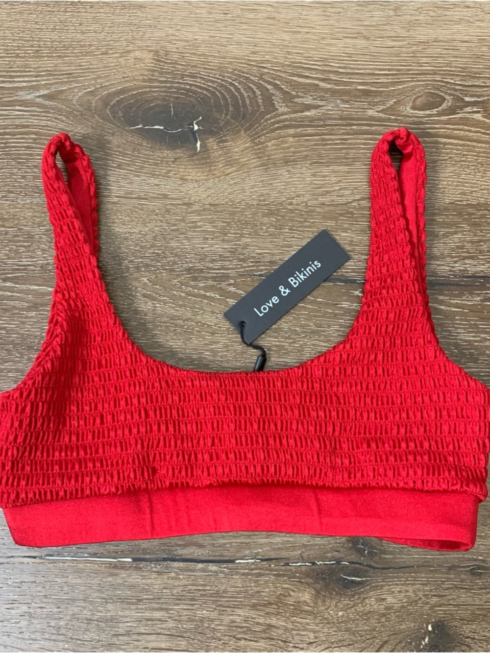 Love & bikinis red crinkle bikini top L NWT